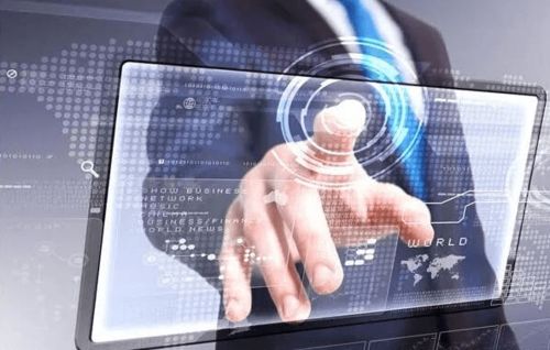 高端藍(lán)海市場(chǎng)存有巨大缺口，網(wǎng)絡(luò)信息技術(shù)開(kāi)發(fā)迎來(lái)新機(jī)遇